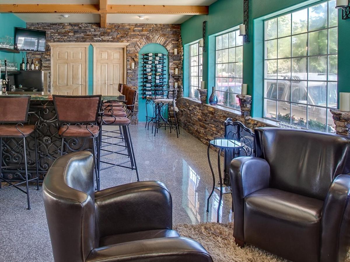 Leavenworth Village Inn Экстерьер фото